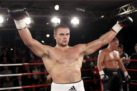 Российский боксер Денис Бойцов по-прежнему находится в коме
