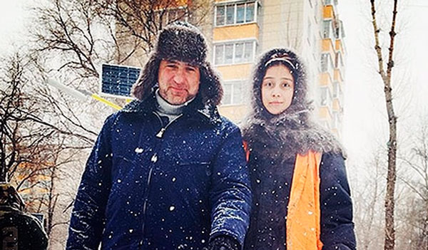 А у нас во дворе... (сериал, 2017) 1, 2 серии. Все серии